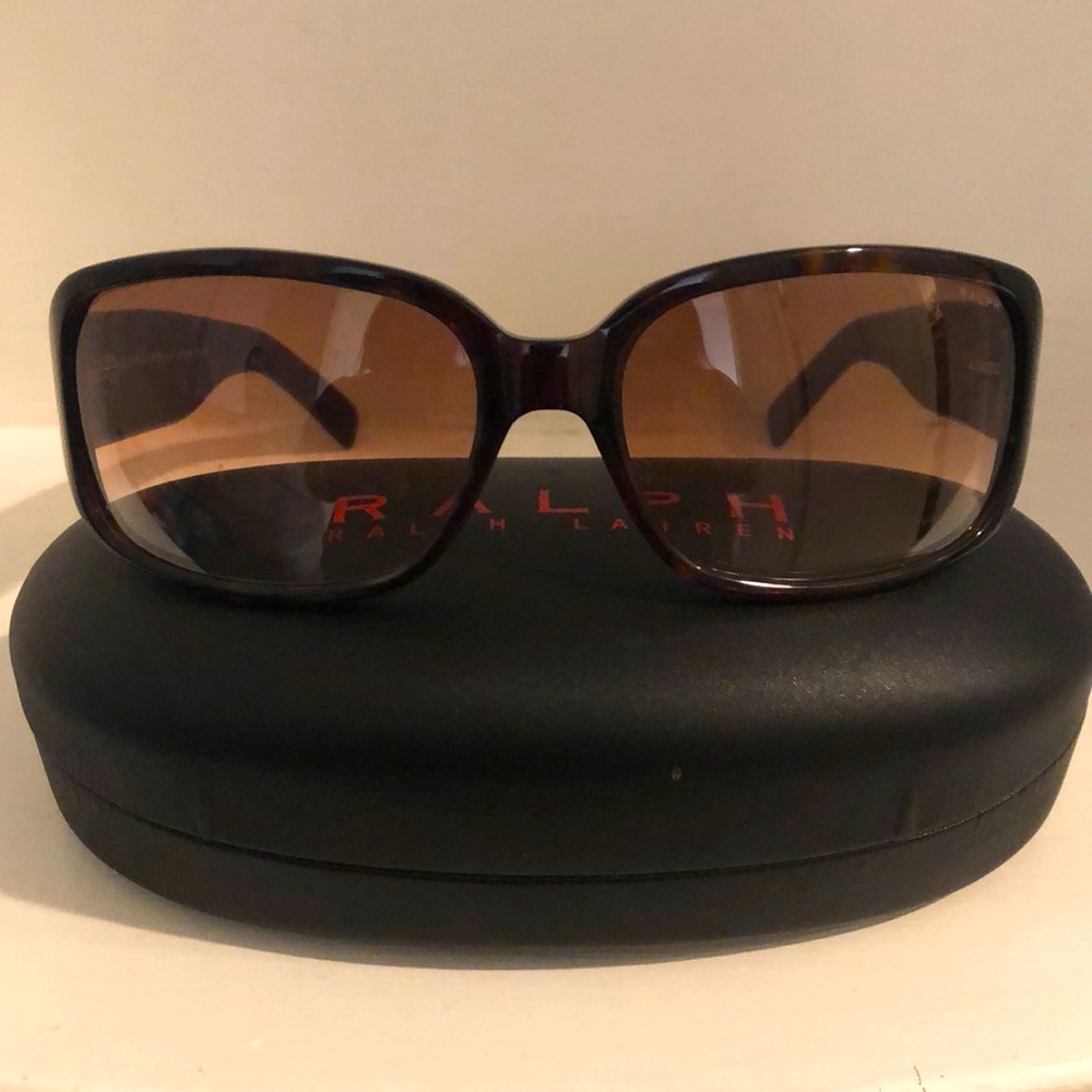 Authentic Ralph Lauren 7580/std Sunglasses. Brown W/ Studs In Brown Gradient.